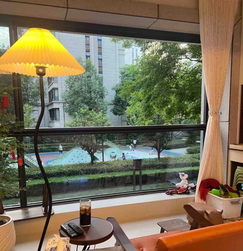 小户型内阳台封窗